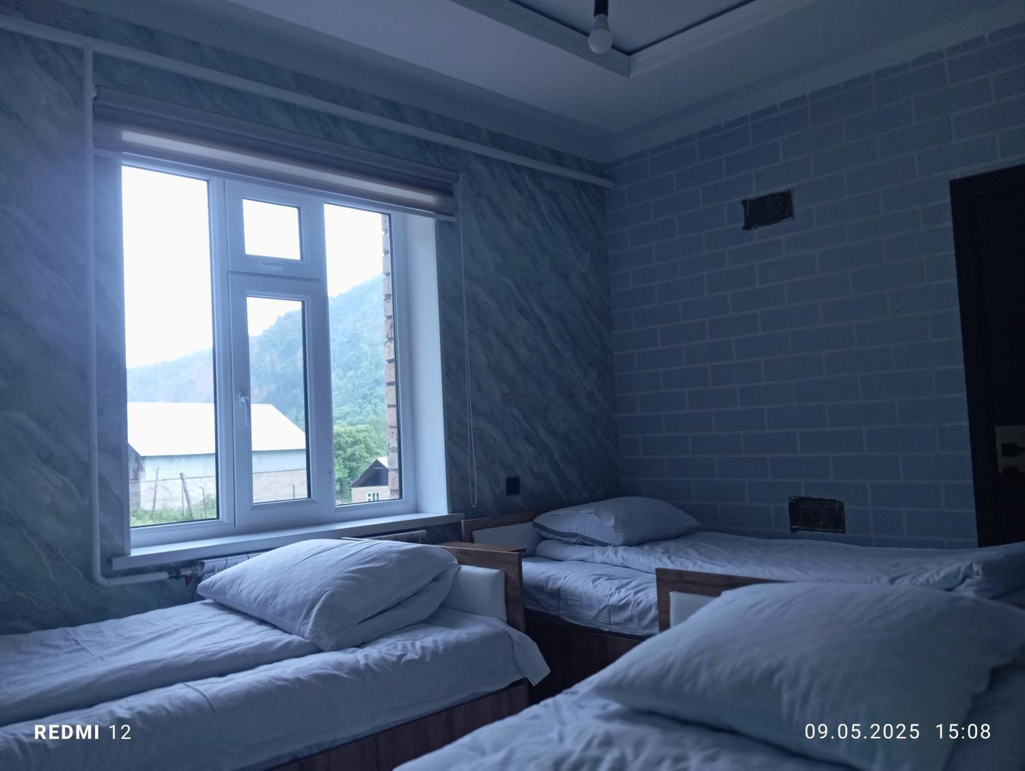 Guest House Sary-Chelek Arkit Luaran gambar